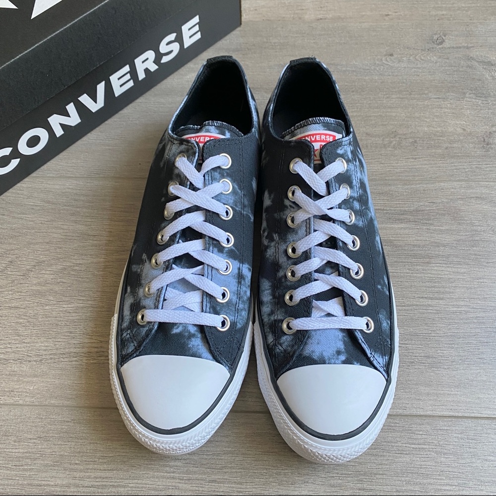 NWT Converse Chuck Taylor All Star Low - Picture 3 of 7
